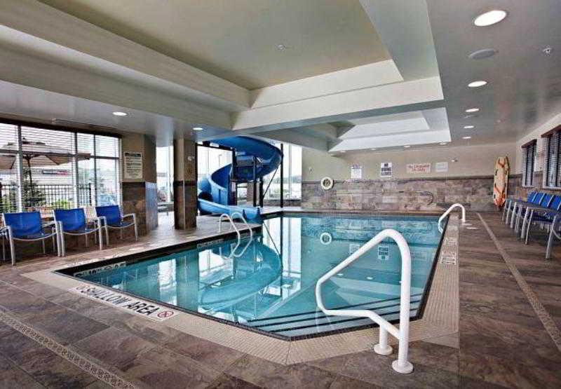 Towneplace Suites By Marriott Sudbury Zewnętrze zdjęcie