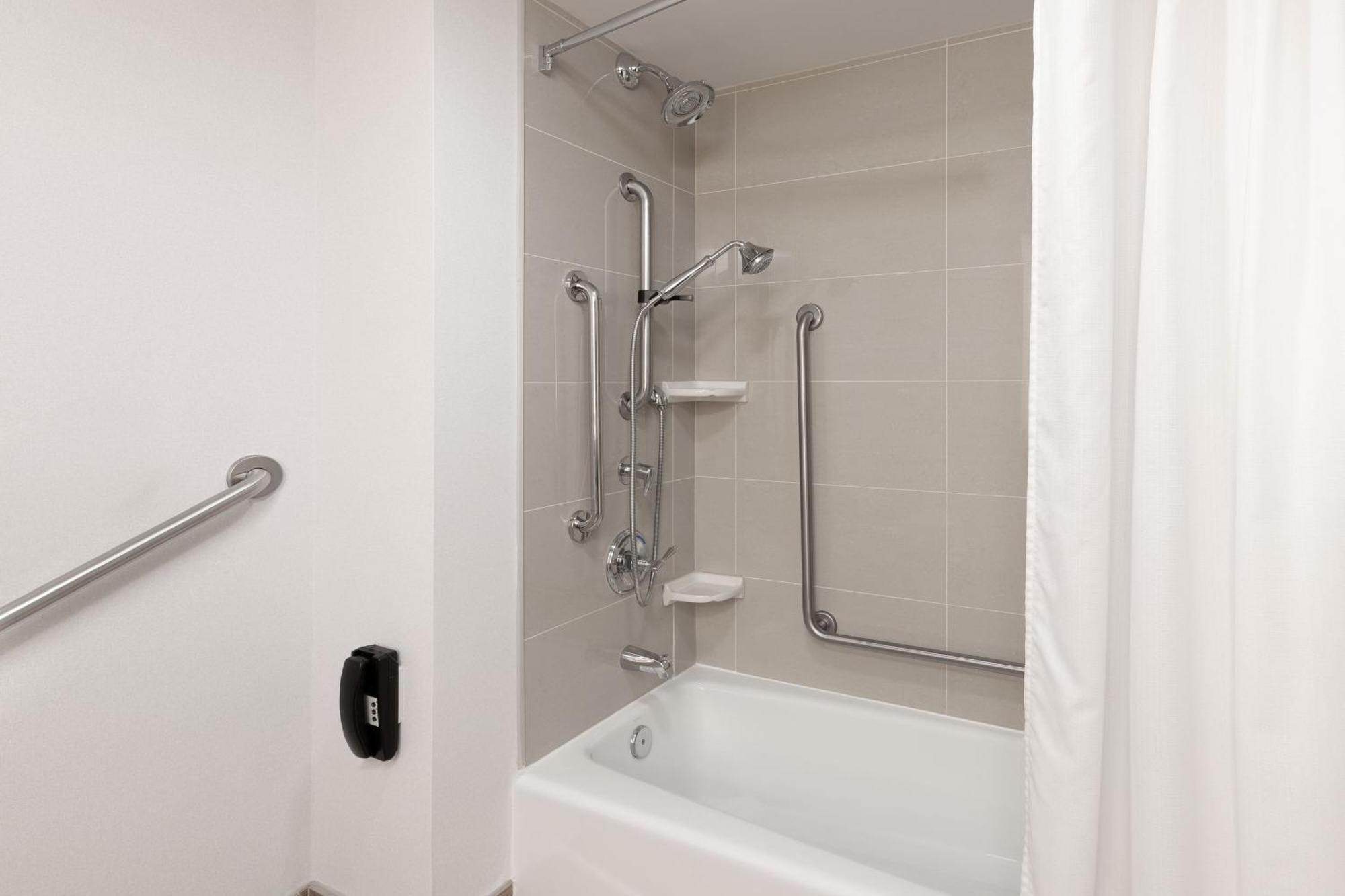 Towneplace Suites By Marriott Sudbury Zewnętrze zdjęcie