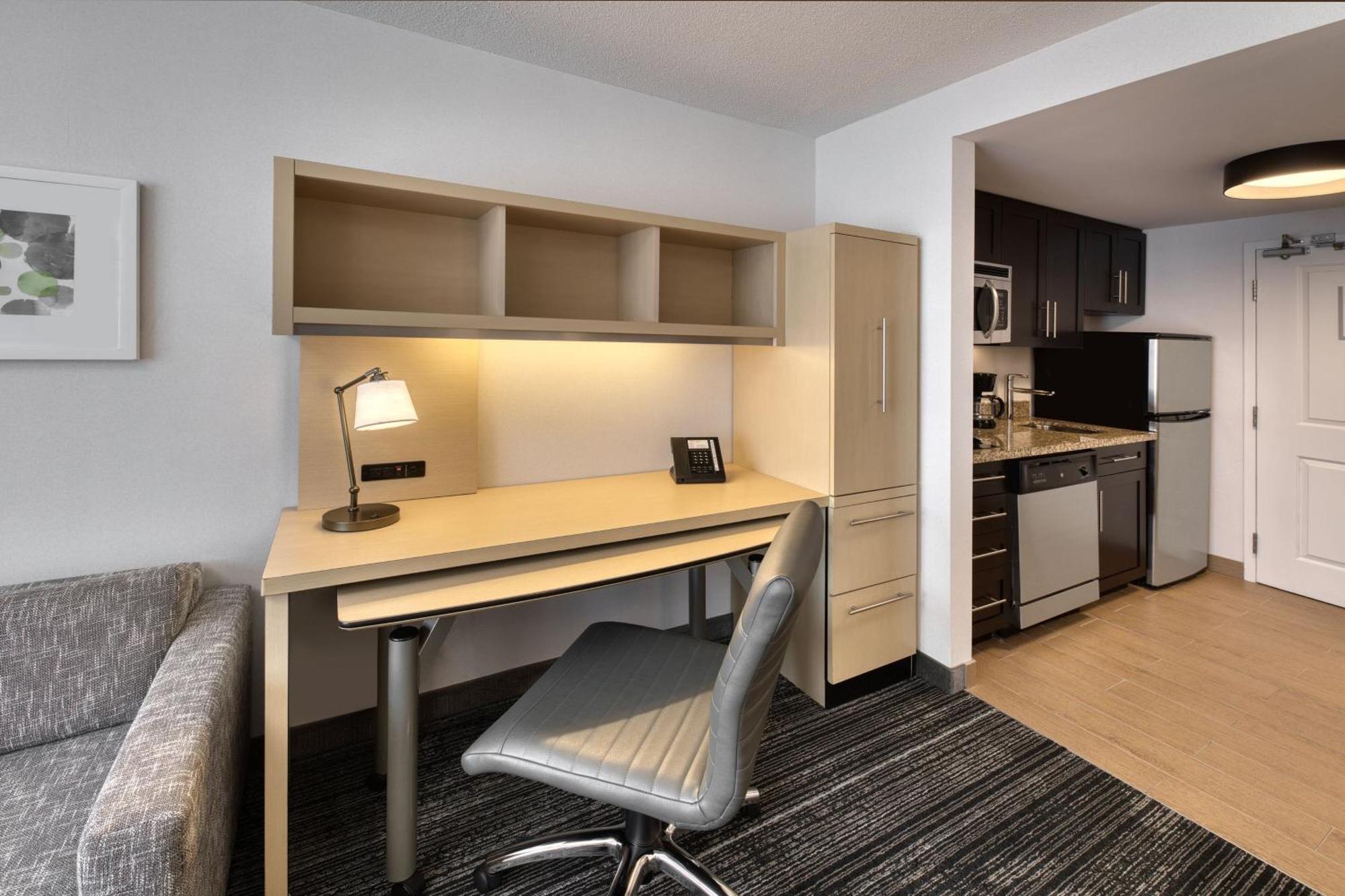Towneplace Suites By Marriott Sudbury Zewnętrze zdjęcie