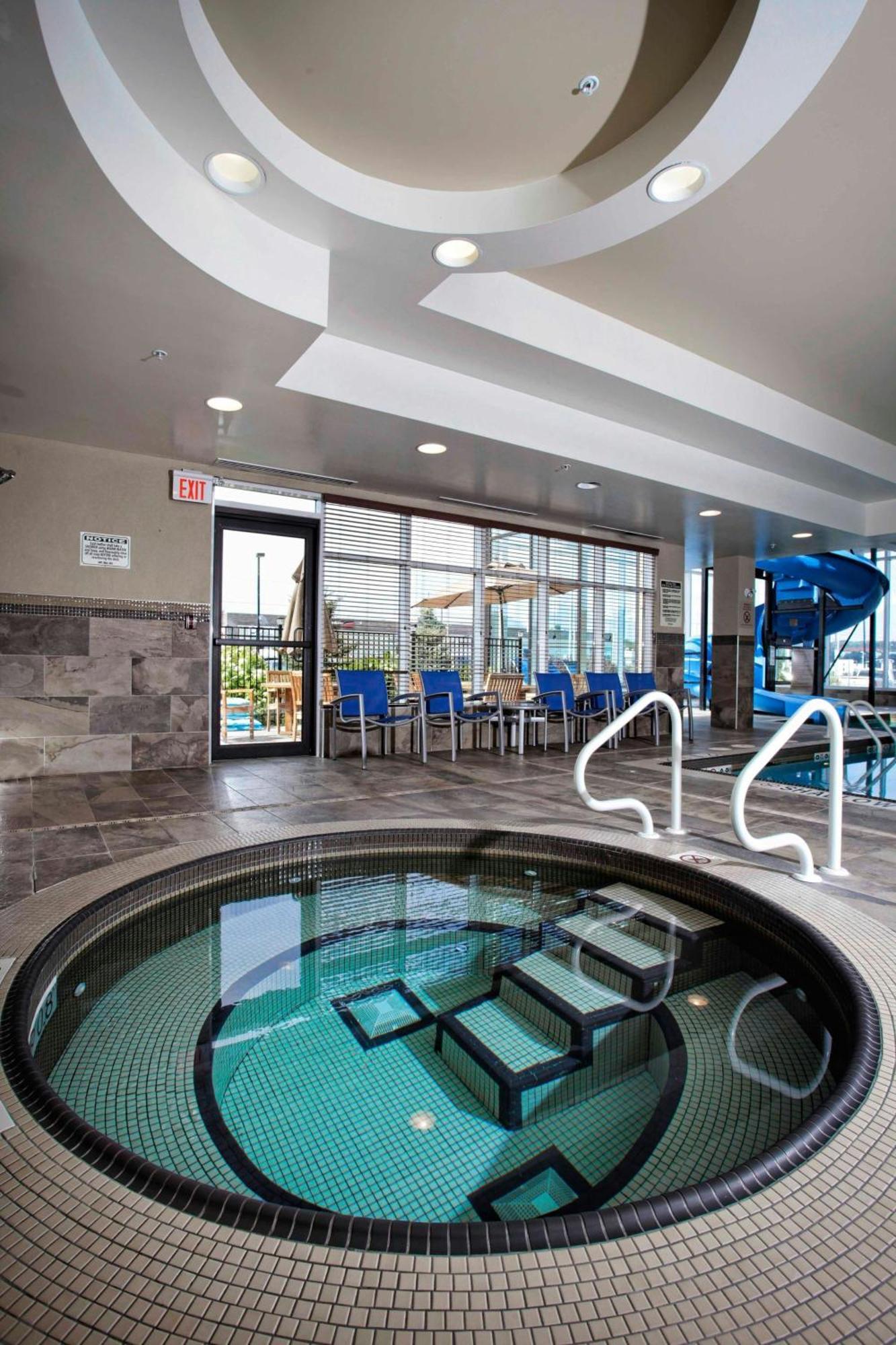 Towneplace Suites By Marriott Sudbury Zewnętrze zdjęcie