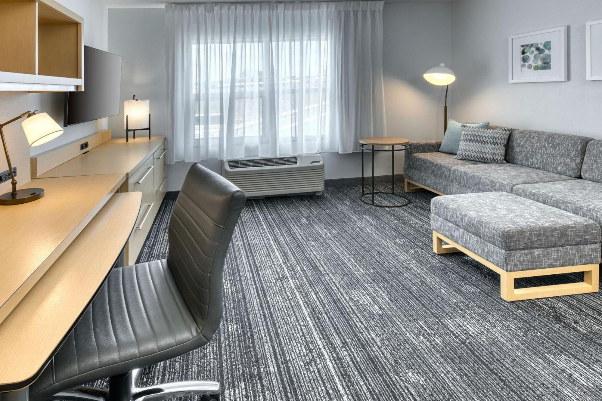 Towneplace Suites By Marriott Sudbury Zewnętrze zdjęcie